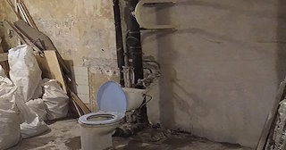 Демонтаж сантехкабины в панельном доме - цена от 1027 рублей | Сварной-Сгж